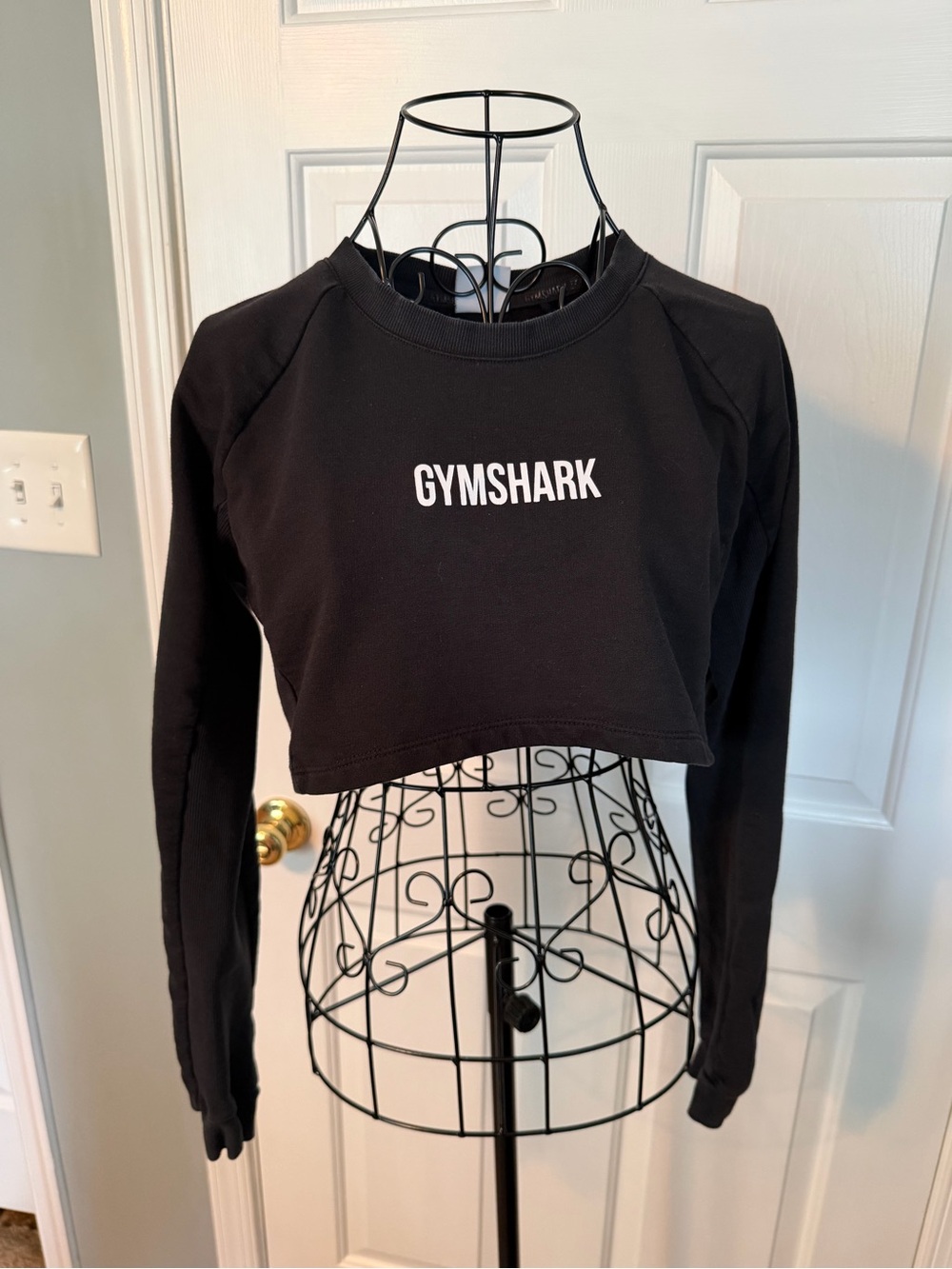 Gymshark Black Cropped Long-Sleeve Logo Top
